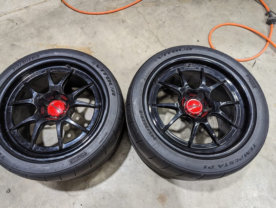 How to Select the Perfect Track Tire for Your Car